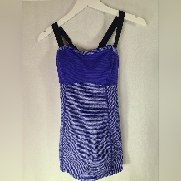 Lululemon Run: Catch Me Tank Tonka Stripe Pigment Blue size 6 - Picture 5 of 10